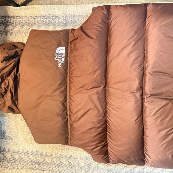 The North Face Brown Puffer Vest - Picture 5 of 7